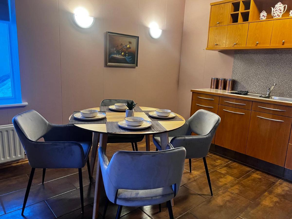 Akureyri Central Apartment מראה חיצוני תמונה